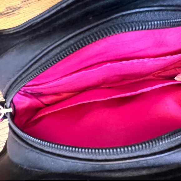 Lily Bloom Cat Face Bag Purse Small Black Pink Velvet Clean RARE Long Strap - Picture 8 of 8